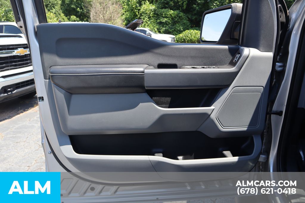 Used 2021 Silver Ford XLT image 15