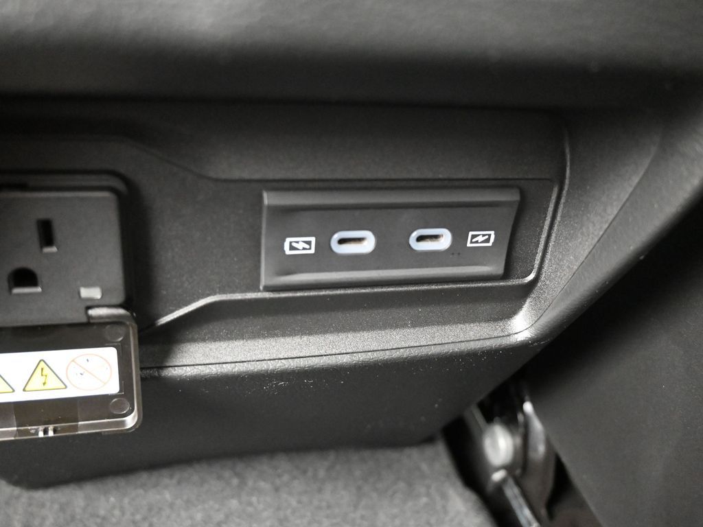 New 2026 Bright White Clearcoat Jeep Laredo image 34