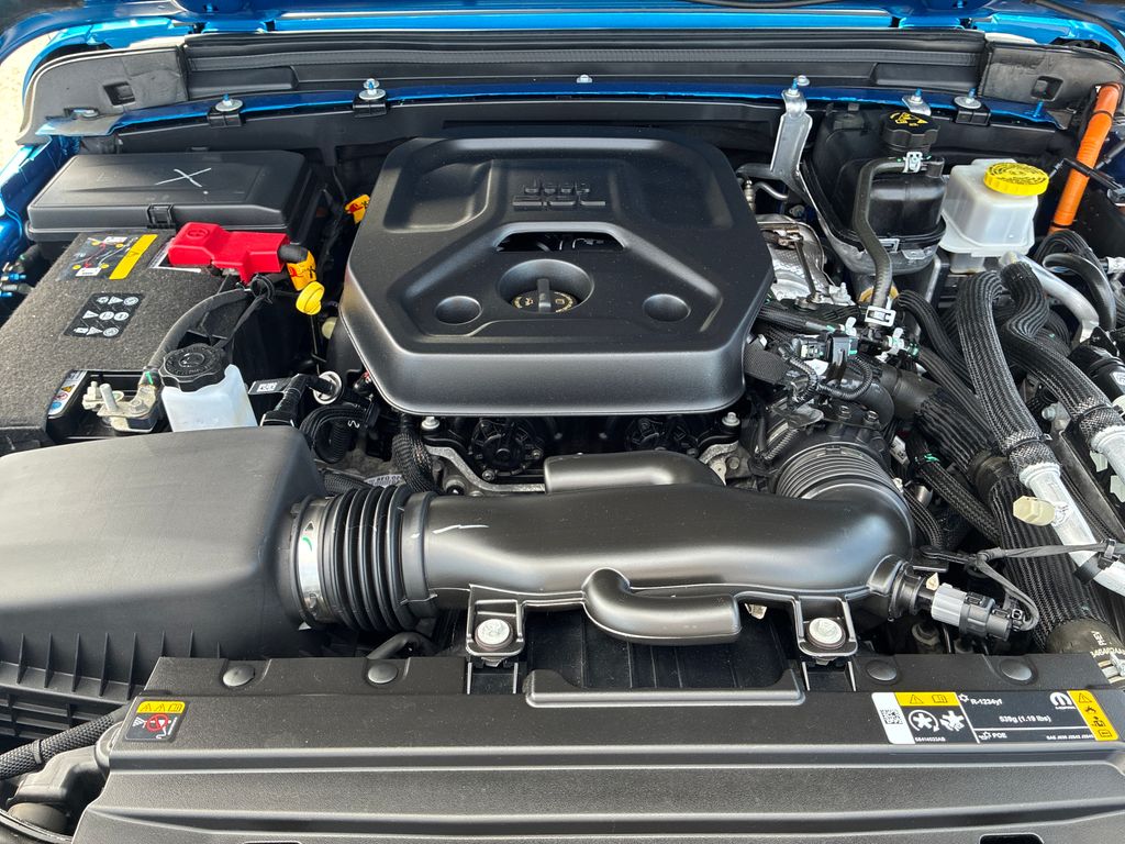 2023 Jeep Wrangler Rubicon 4xe - 10
