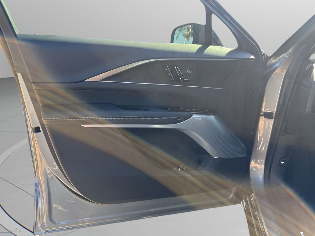 New 2026 Silver Cadillac V-Series image 25