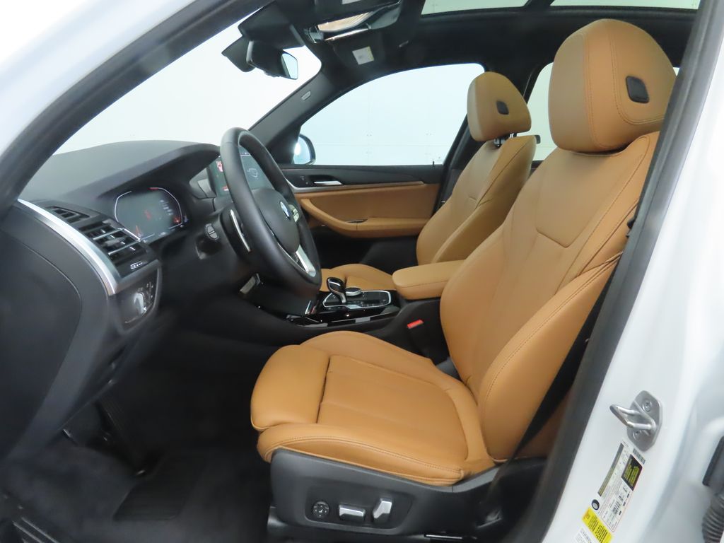 Thumbnail: 2022 BMW X3 - 21