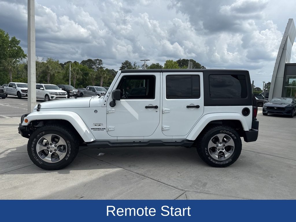 2016 Jeep Wrangler Unlimited Sahara