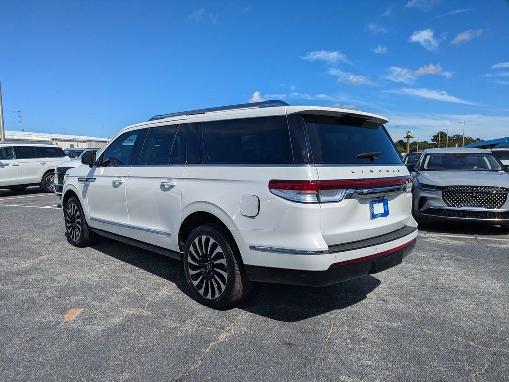 2022 Lincoln Navigator Black Label L