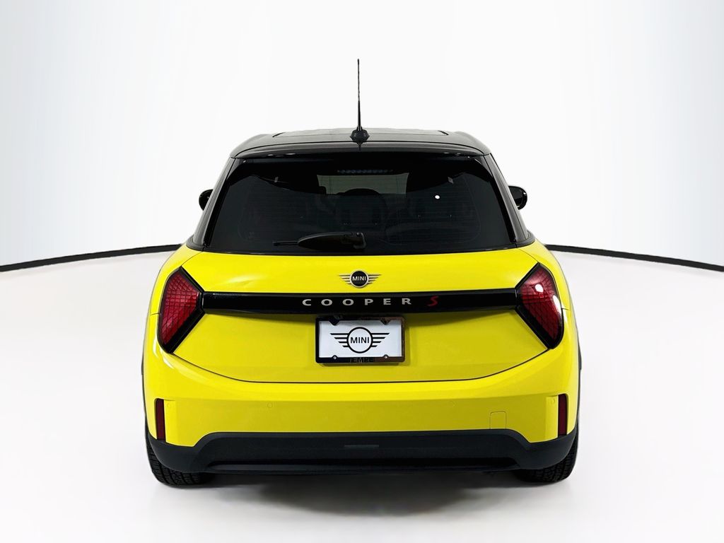 Thumbnail: 2025 MINI Cooper - 6