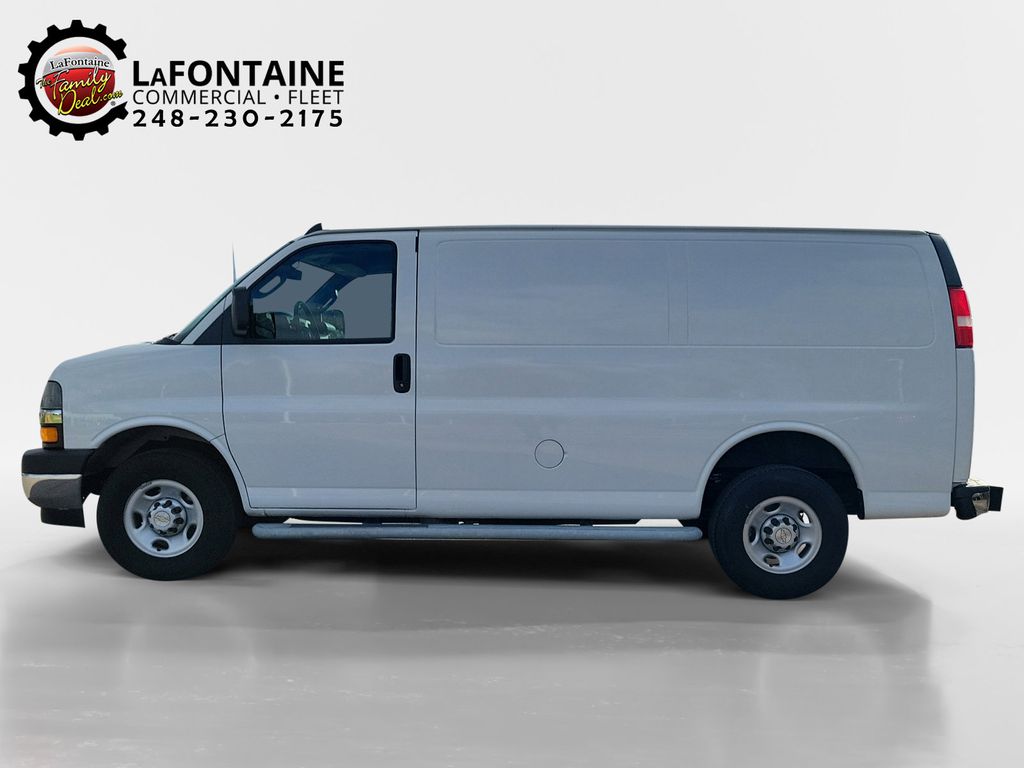 2022 Chevrolet Express 2500 Work Van 4