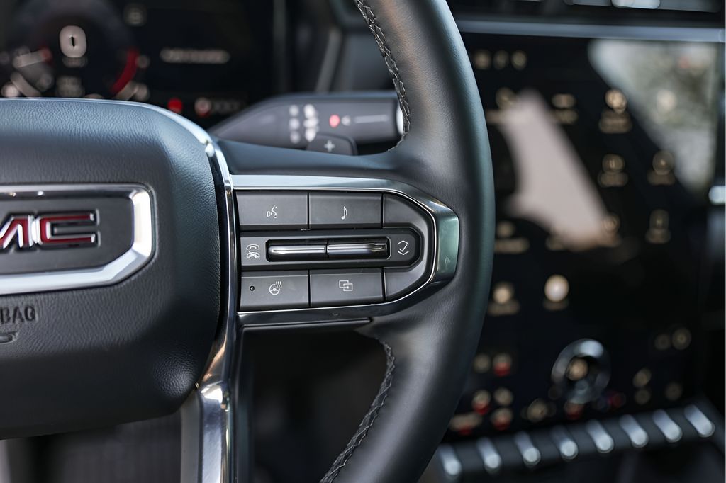 Used 2026 Black GMC Elevation image 16