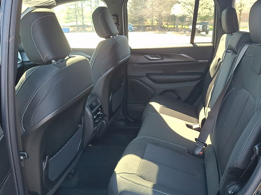 New 2026 Jeep Grand Cherokee SUV