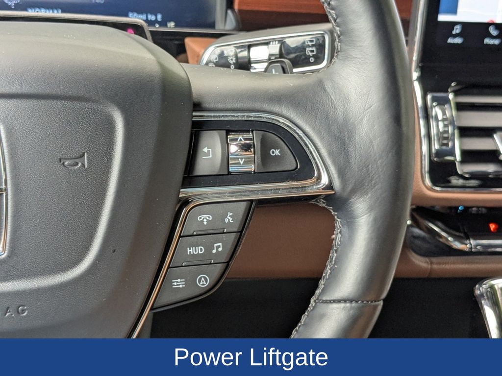2023 Lincoln Navigator L Reserve