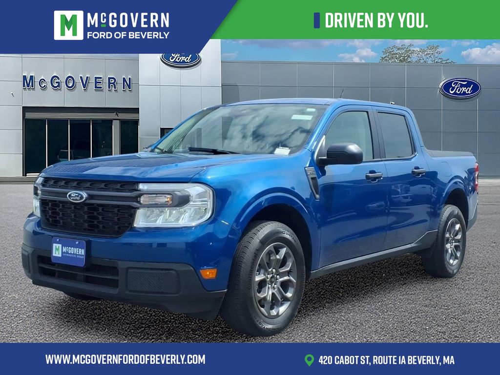 Blue Metallic 2024 Ford Maverick XLT SuperCrew FWD Pickup Truck Front-Wheel Drive Continuously Variable Transmission
