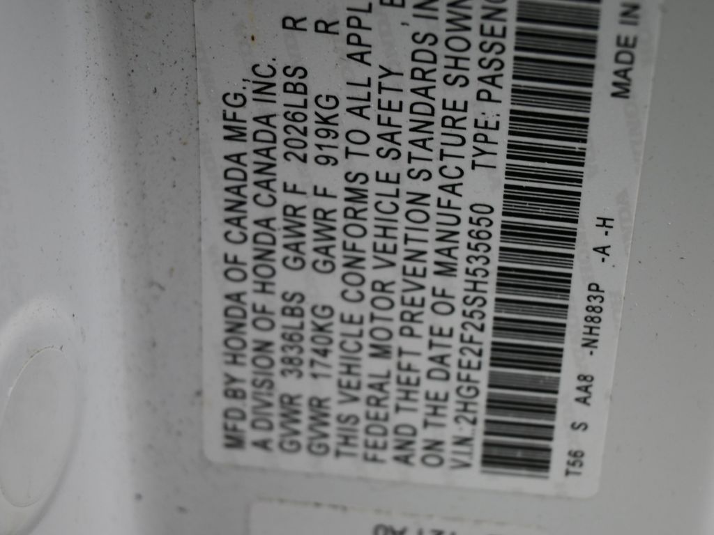 Used 2025 Platinum White Pearl Honda LX image 17