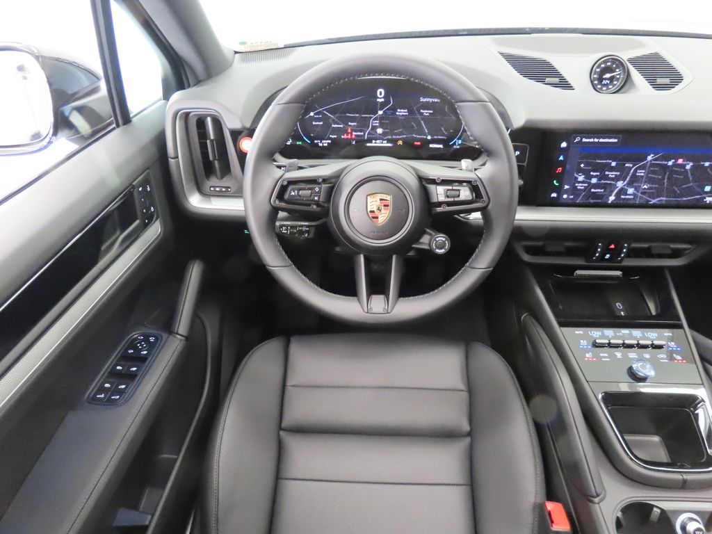 Thumbnail: 2026 Porsche Cayenne - 16