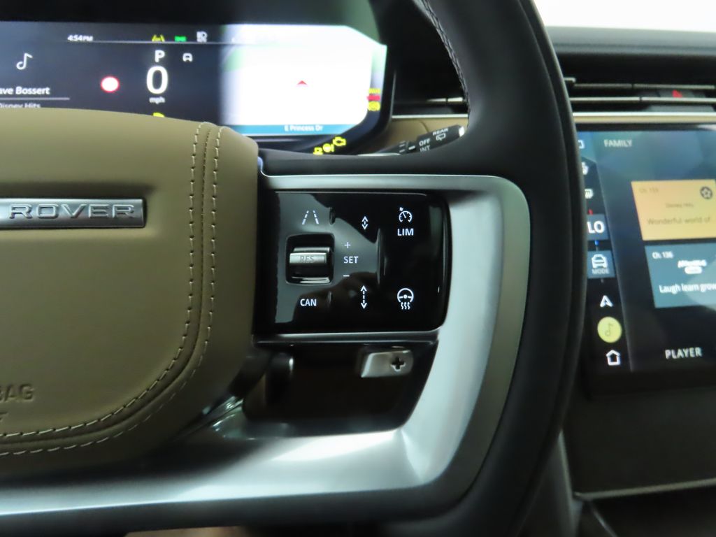 Thumbnail: 2025 Land Rover Range Rover - 13