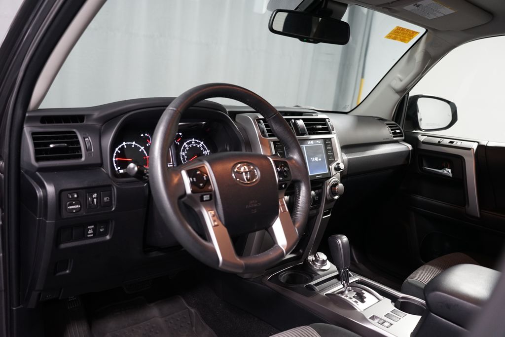 Thumbnail: 2023 Toyota 4Runner - 7