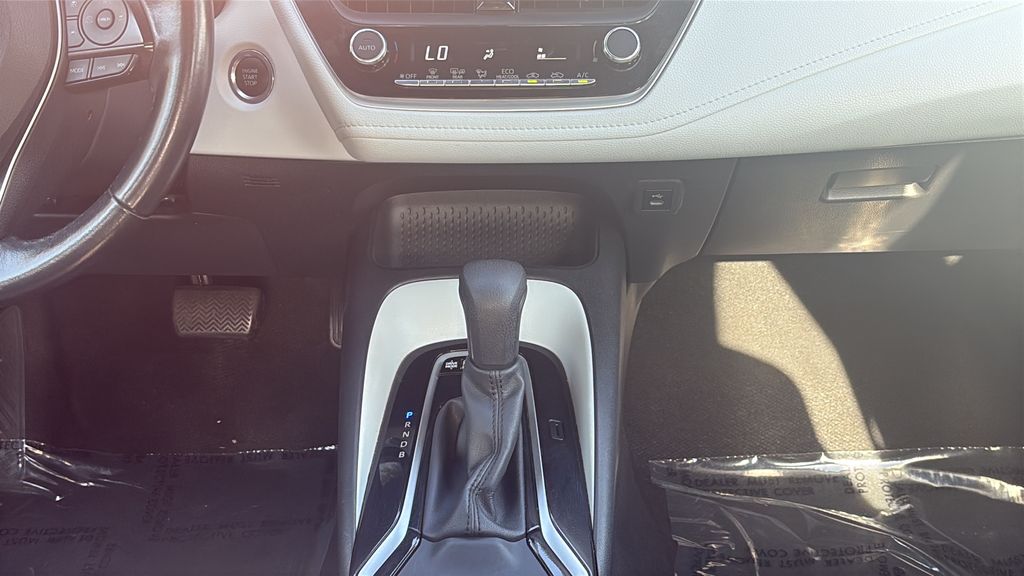 Certified Used 2023 Silver Toyota SE image 15