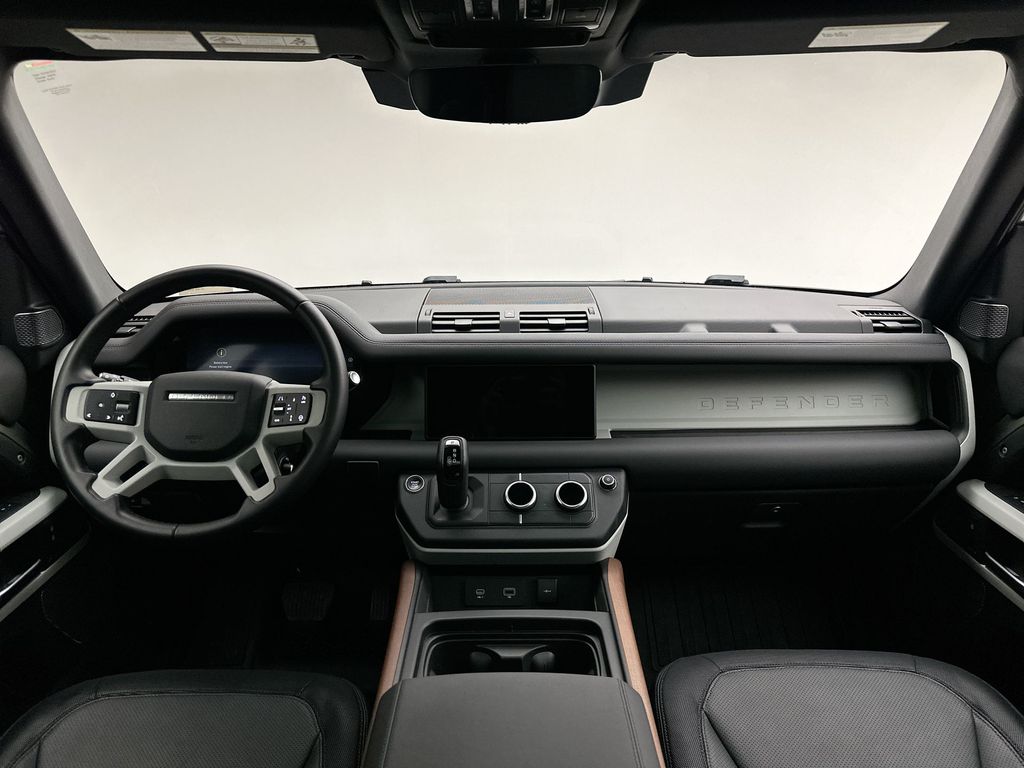 Thumbnail: 2024 Land Rover Defender - 20