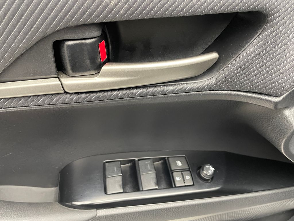 Thumbnail: 2025 Toyota Camry - 10