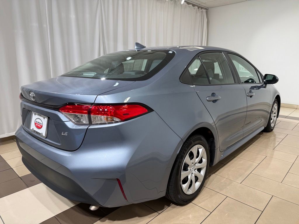 Thumbnail: 2025 Toyota Corolla - 3