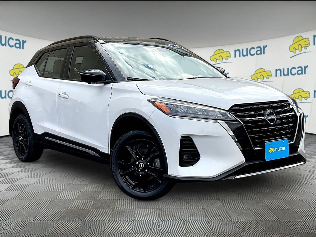 2023 Nissan Kicks — photo 1