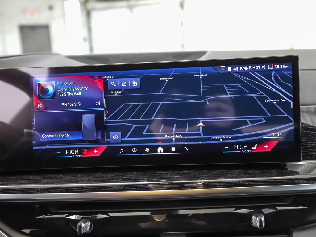 Thumbnail: 2026 BMW X5 - 15