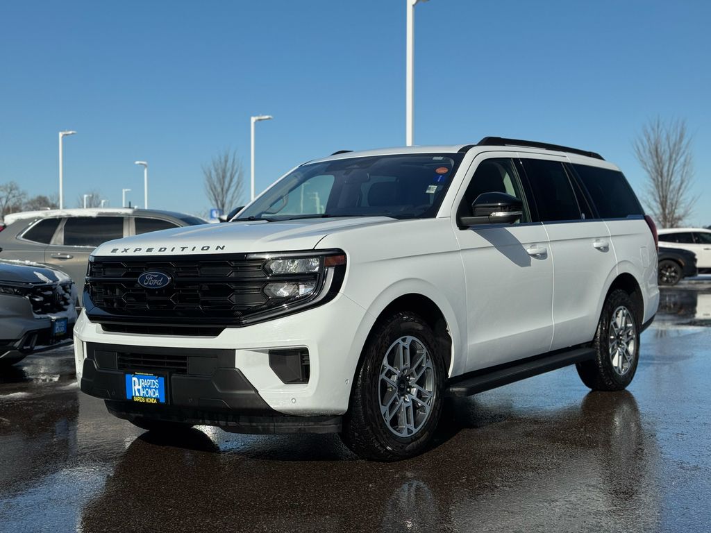 View vehicle photo 3