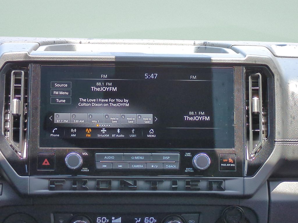 New 2026 Boulder Gray Pearl Nissan Crew Cab SV image 14