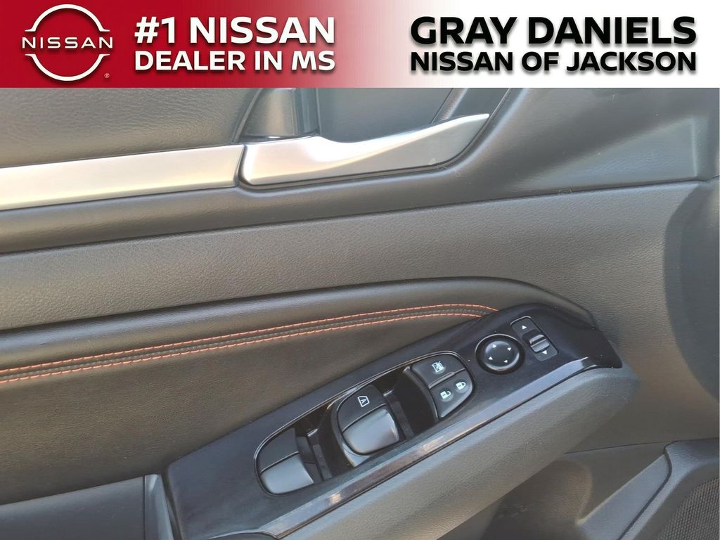 Used 2023 Nissan Altima Sedan