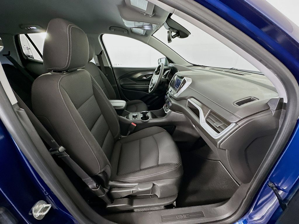 Thumbnail: 2022 GMC Terrain - 27