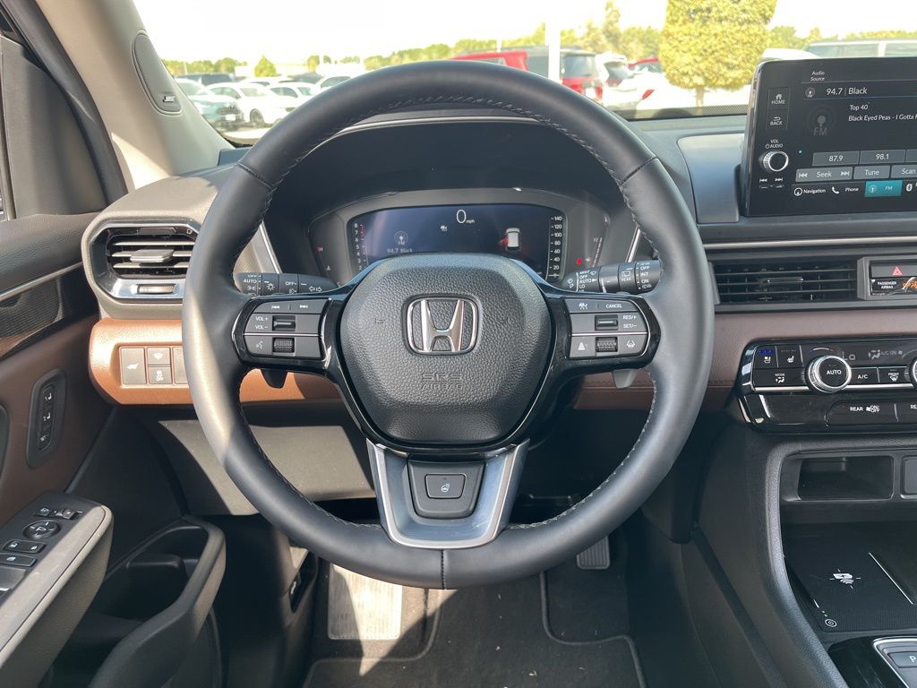 Thumbnail: 2025 Honda Pilot - 18