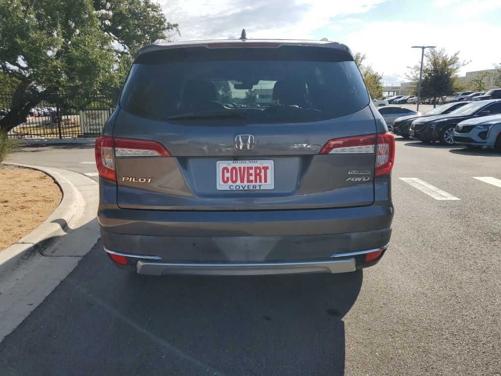 Used Car 2022 Honda Pilot  Touring For Sale Under $35,000 In Austin, Texas