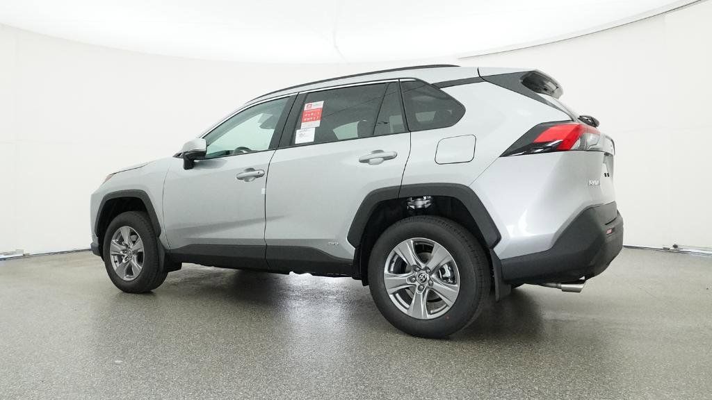 Thumbnail: 2025 Toyota RAV4 - 8