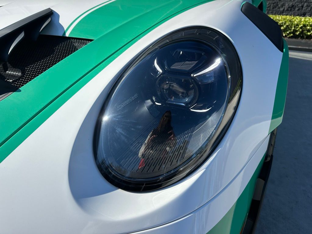 Thumbnail: 2025 Porsche 911 - 13