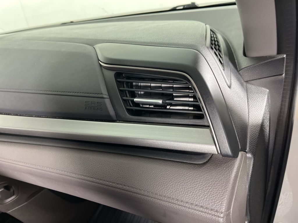 Thumbnail: 2018 Honda Odyssey - 10