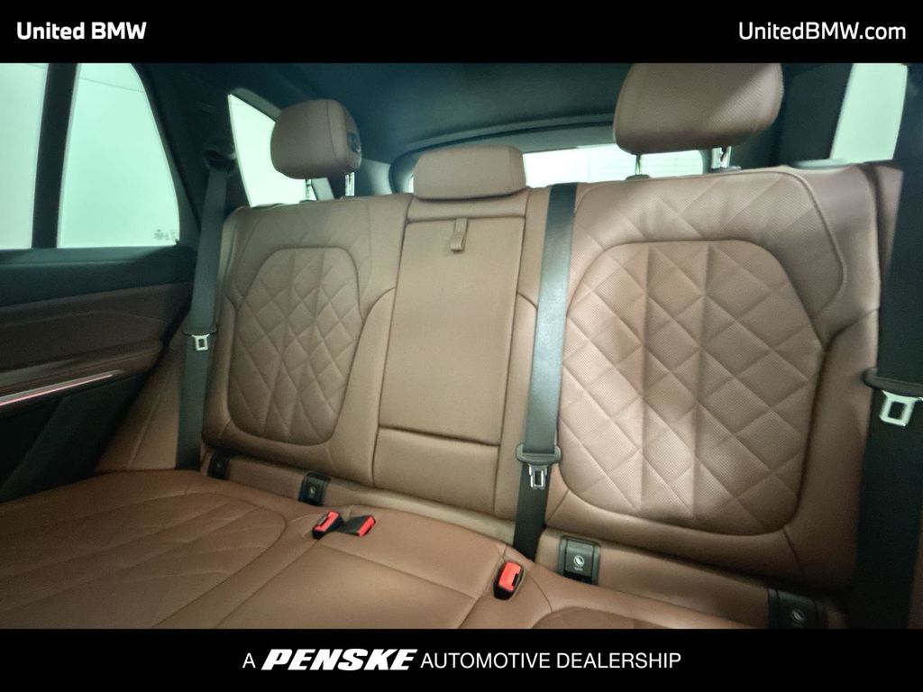 Thumbnail: 2023 BMW X5 - 21