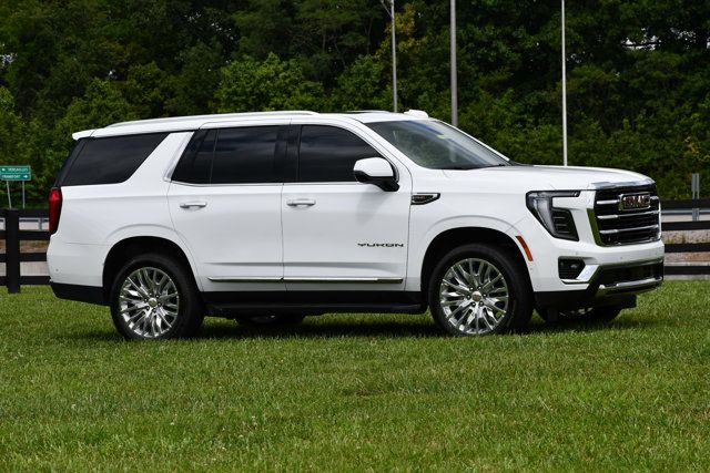 Summit White 2025 GMC Yukon SUV / Crossover Four-Wheel Drive