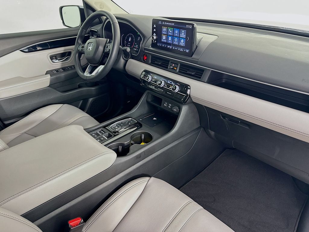 Used Car 2025 Honda Pilot  Ex-l For Sale Under $40,000 In Austin, Texas