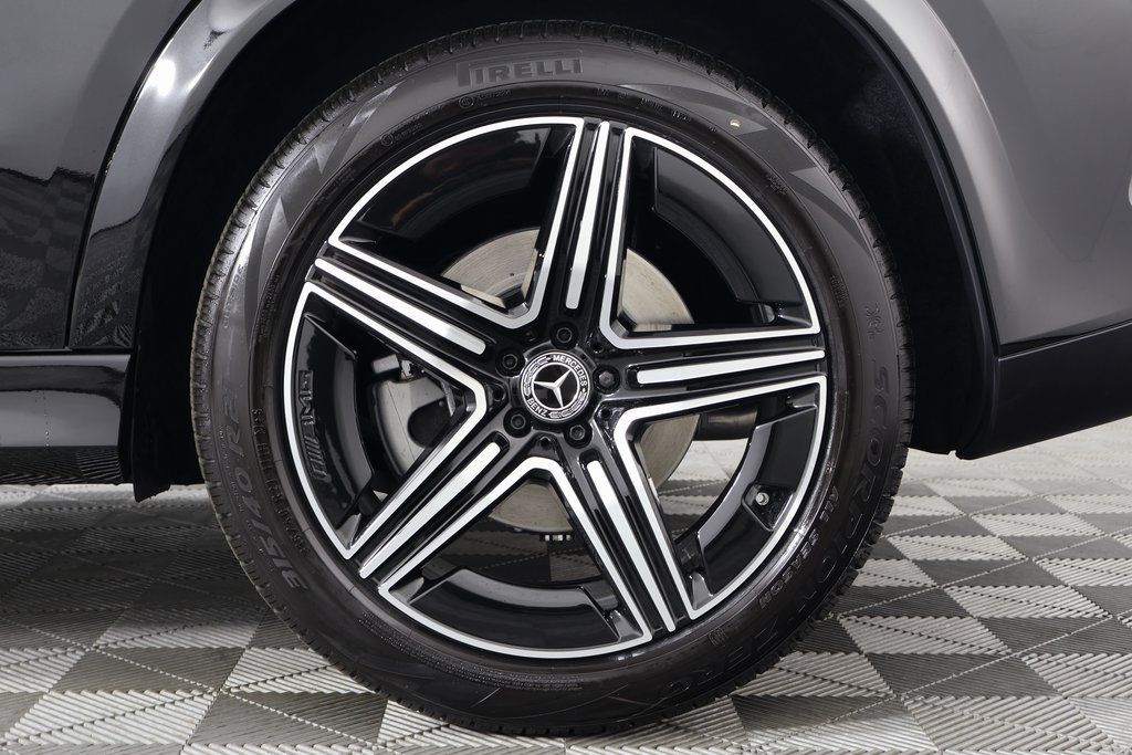 Thumbnail: 2026 Mercedes-Benz GLE - 10