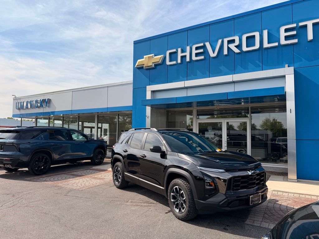 2025 Chevrolet Equinox AWD ACTIV 1.5T's photo