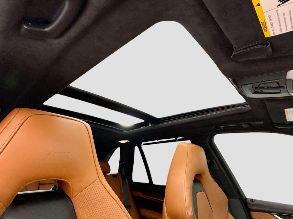 Thumbnail: 2017 BMW X5 - 17