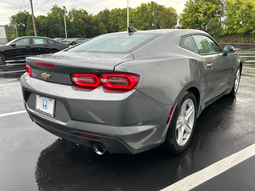 Thumbnail: 2021 Chevrolet Camaro - 5