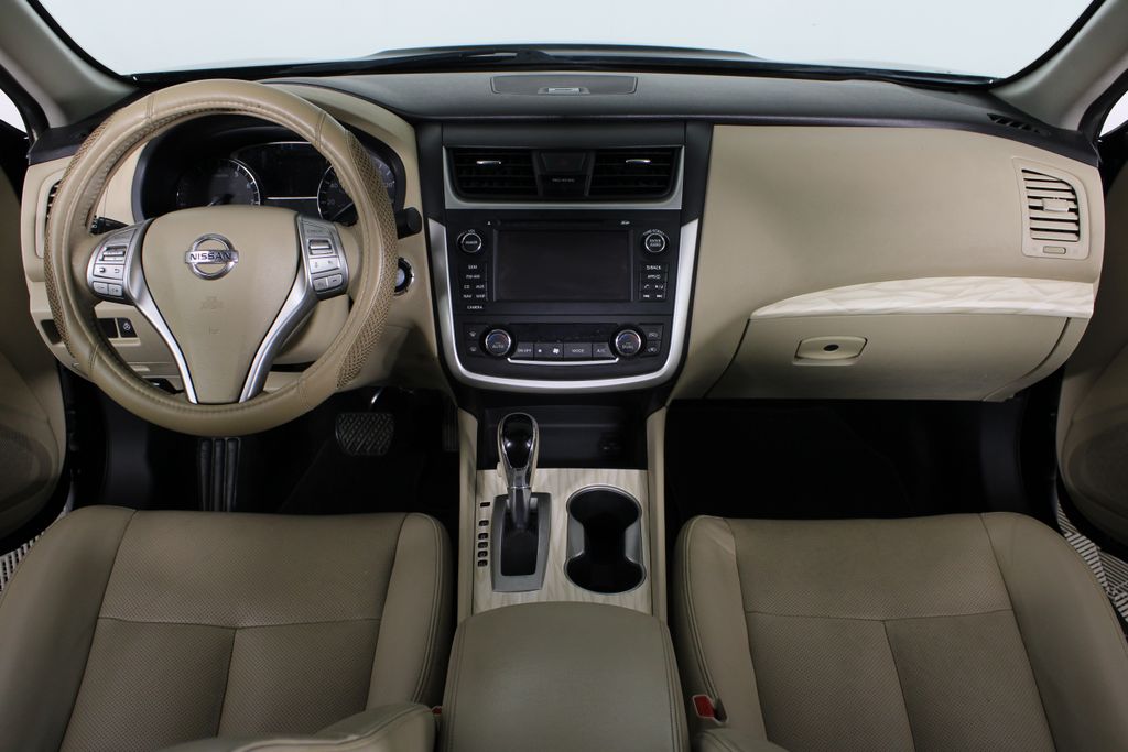 Used 2016 Nissan Altima for sale in 