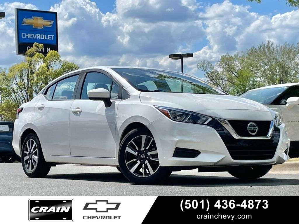 2022 Nissan Versa SV FWD