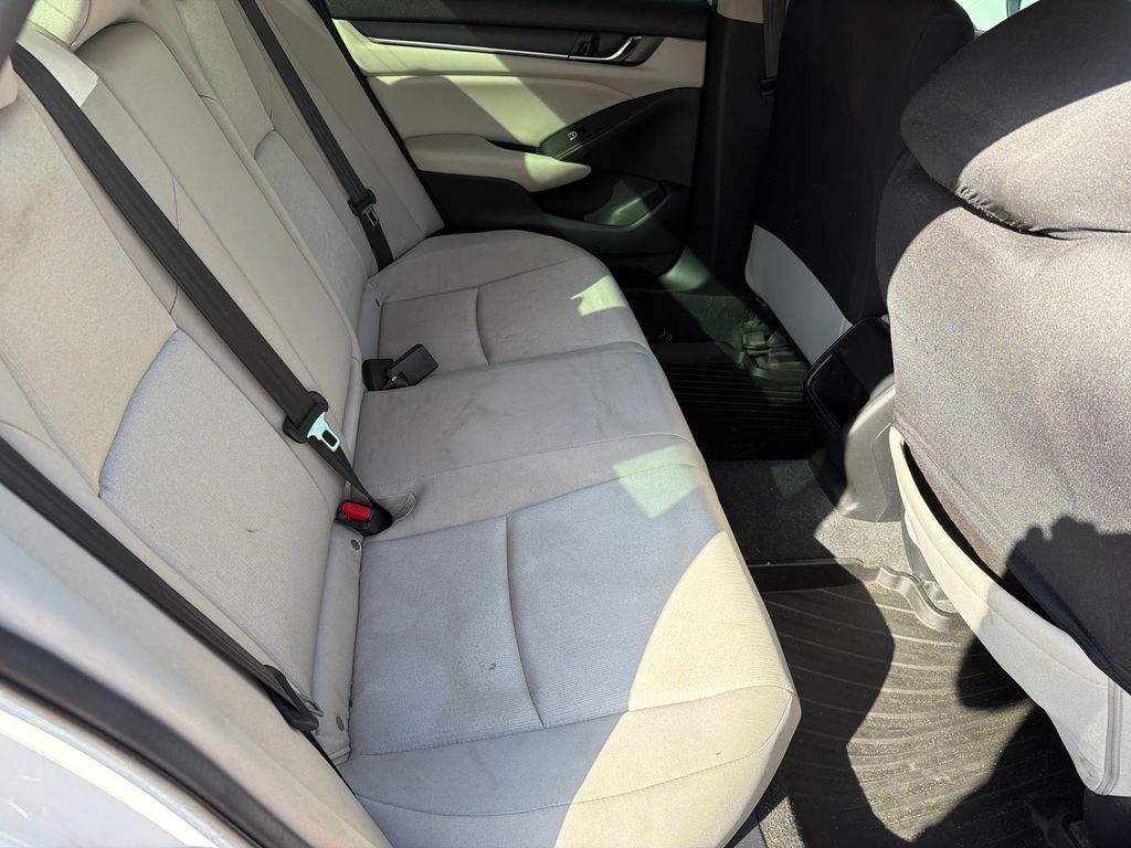 Used 2022 White Honda LX image 13