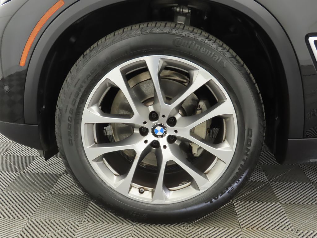 Thumbnail: 2022 BMW X5 - 31