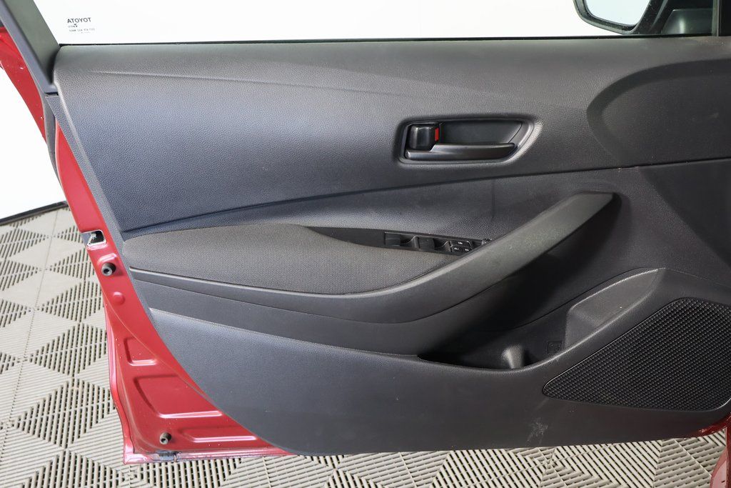 Thumbnail: 2025 Toyota Corolla - 12