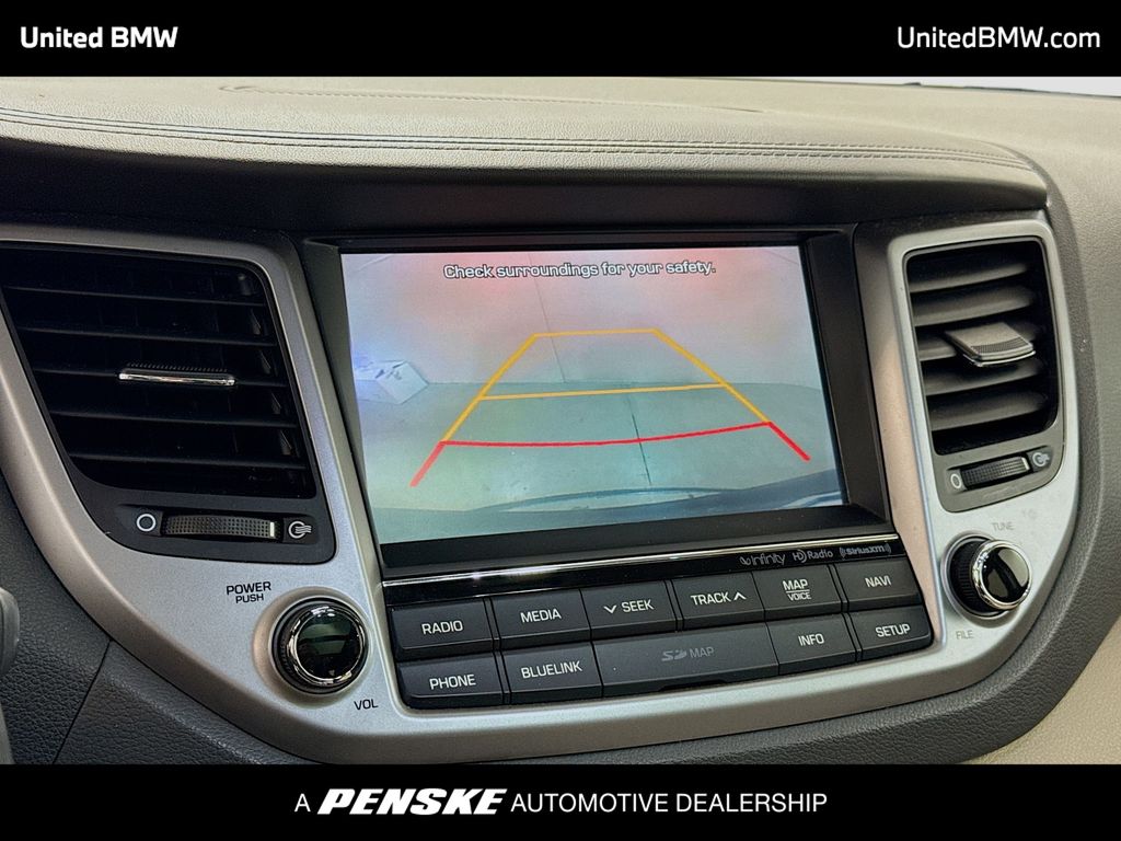 Thumbnail: 2017 Hyundai Tucson - 9