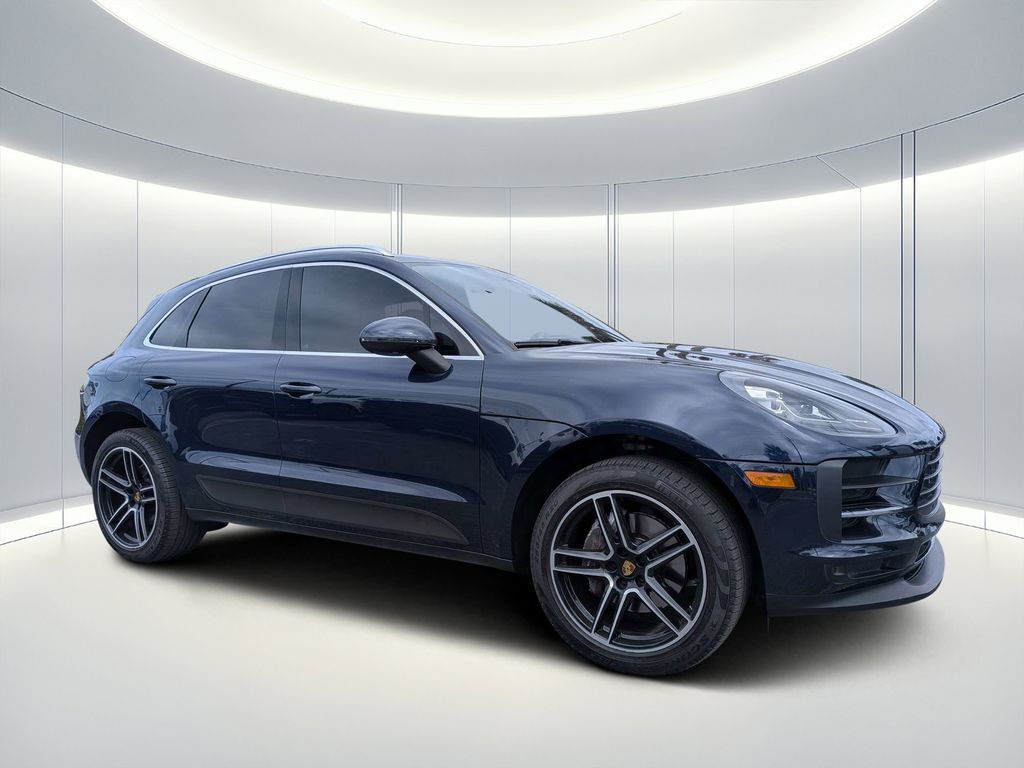 2021 Porsche Macan AWD