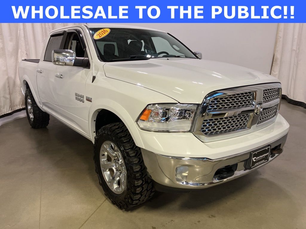 2016 RAM 1500 Laramie Crew Cab 4WD