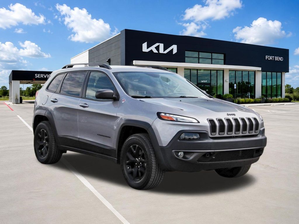 2018 Jeep Cherokee Trailhawk Silver at AutoSavvy Houston Northwest