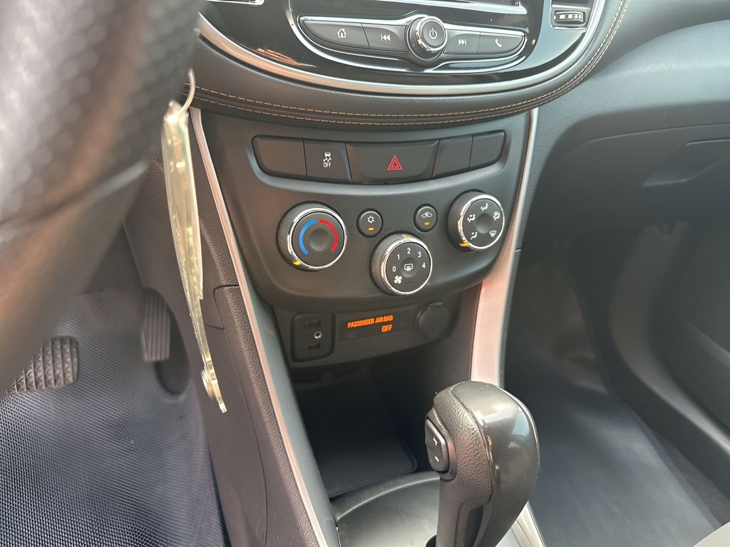 Used Car 2020 Chevrolet Trax  Ls For Sale Under $15,000 In Austin, Texas