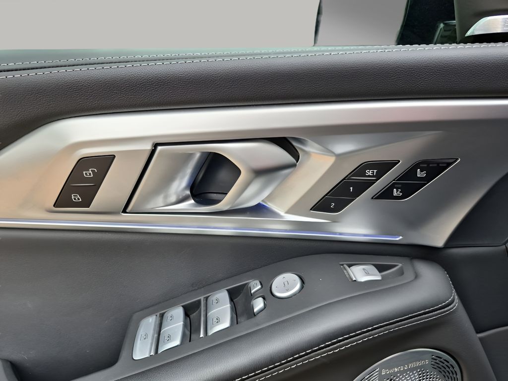 Used Car 2025 Bmw Xm  Base For Sale Under $110,000 In Austin, Texas